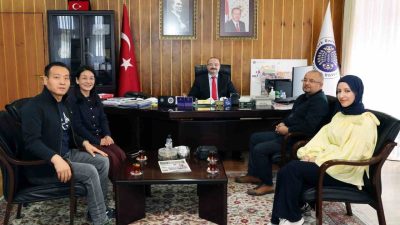 Erzurum Teknokent’te faaliyet gösteren Pollytech Hologram firmasının iş ortakları olan