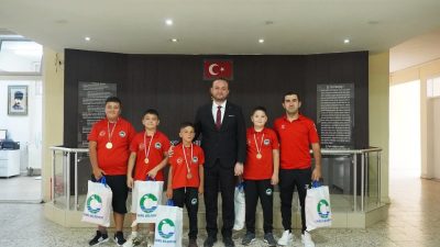 Çivril Belediyesi, çocukların ve gençlerin çeşitli spor dallarında eğitim alacağı,