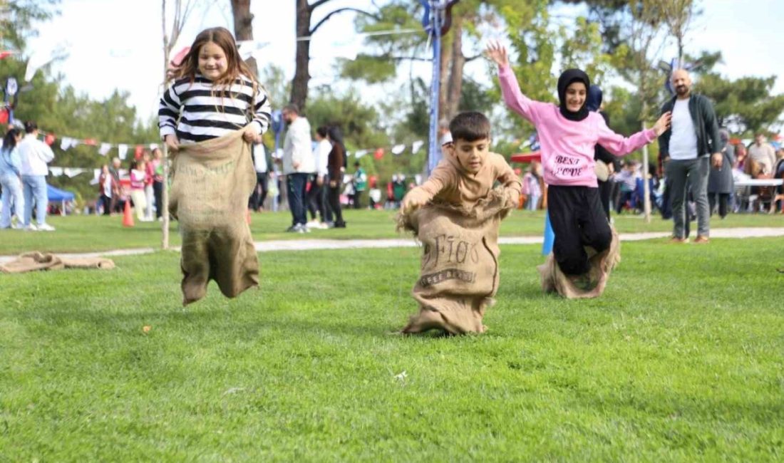 Cumhuriyetin ilanının 102. yılı, Yunusemre’de büyük bir coşkuyla kutlandı. Ortaköy