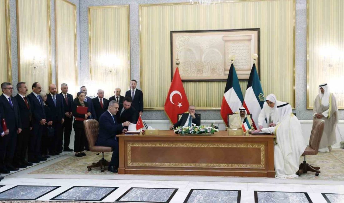 Cumhurbaşkanı Recep Tayyip Erdoğan, Kuveyt Emiri Şeyh Meşal el-Ahmed el-Cabir