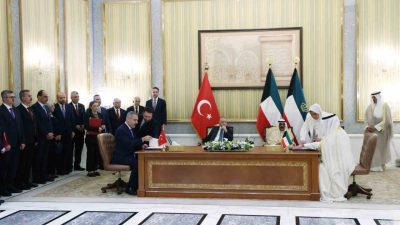 Cumhurbaşkanı Recep Tayyip Erdoğan, Kuveyt Emiri Şeyh Meşal el-Ahmed el-Cabir