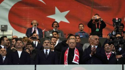 Cumhurbaşkanı Recep Tayyip Erdoğan, A Milli Futbol Takımı’nın Kocaeli’nde Gürcistan
