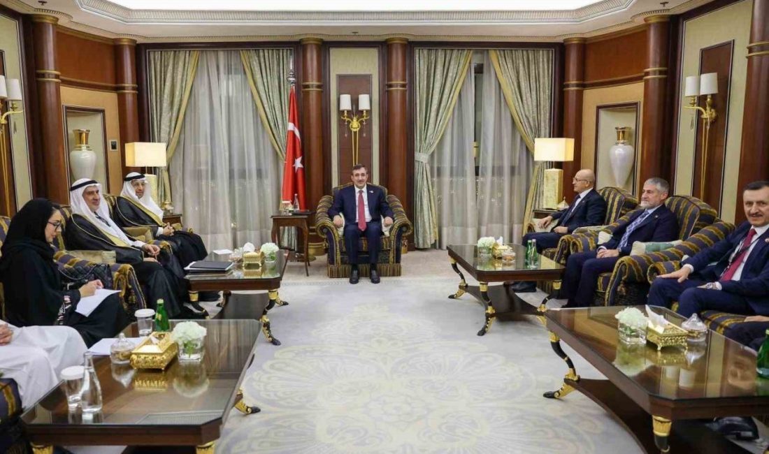 Cumhurbaşkanı Yardımcısı Cevdet Yılmaz, “Future Investment Initiative (FII9)” Forumu’na katılmak