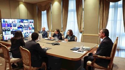 Cumhurbaşkanı Yardımcısı Cevdet Yılmaz, Cumhurbaşkanı Recep Tayyip Erdoğan’ı temsilen Ukrayna