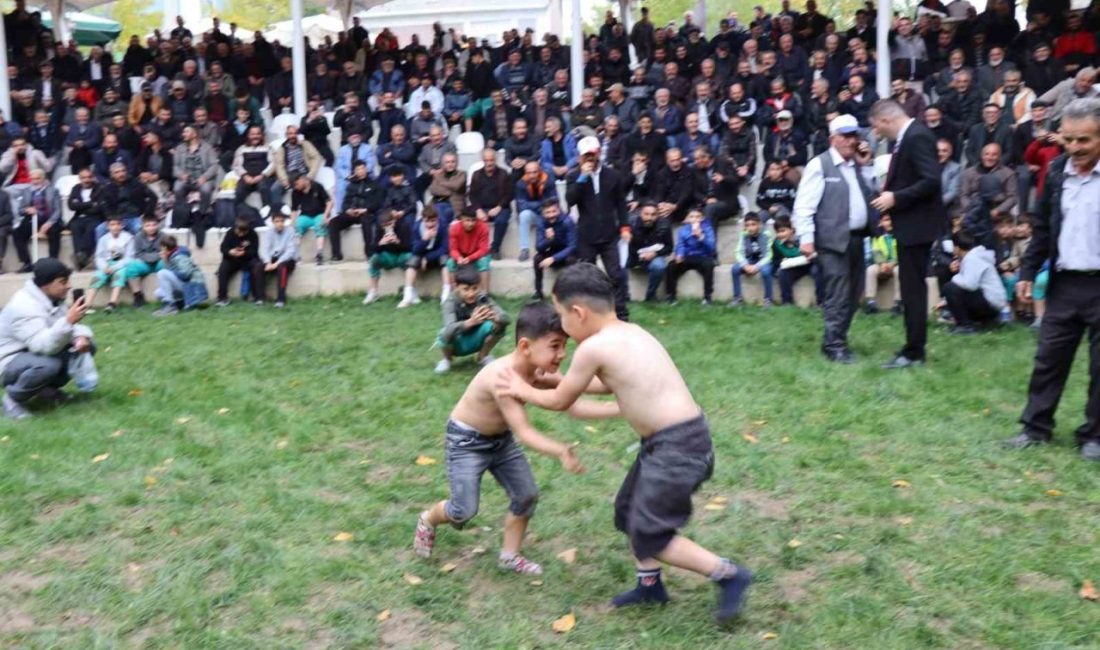 Erzurum’un Uzundere ilçesinde Cumhuriyet 102. Yıldönümü’nde onunla yaşıt olan 102