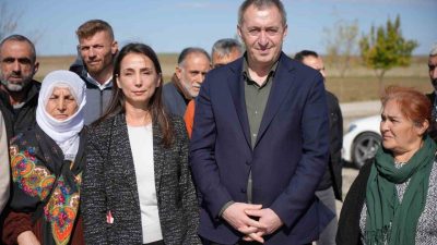 DEM Parti Eş Genel Başkanları Tülay Hatimoğulları ve Tuncer Bakırhan,