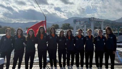 Türkiye Hentbol Federasyonu tarafından düzenlenen şampiyonada Türkiye 2.’si olan Armada