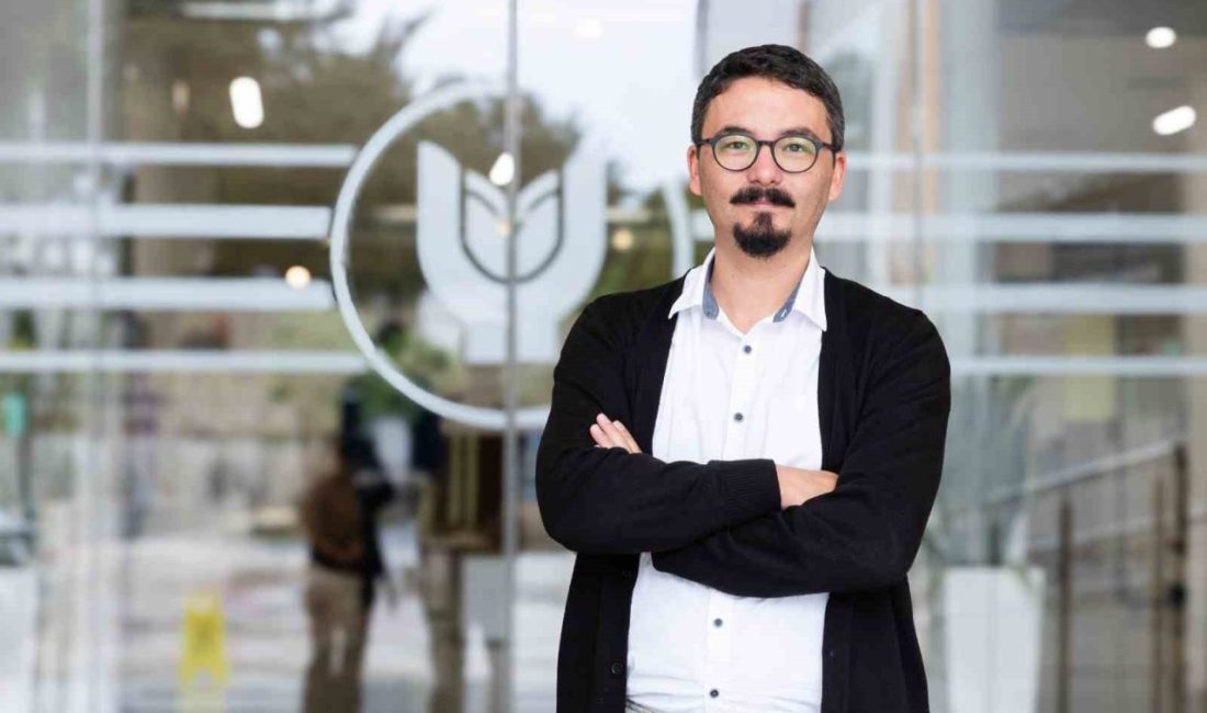 Yaşar Üniversitesi Doktora öğrencisi Gürcan Taşpınar, yapay zeka uygulamalarıyla dikkat