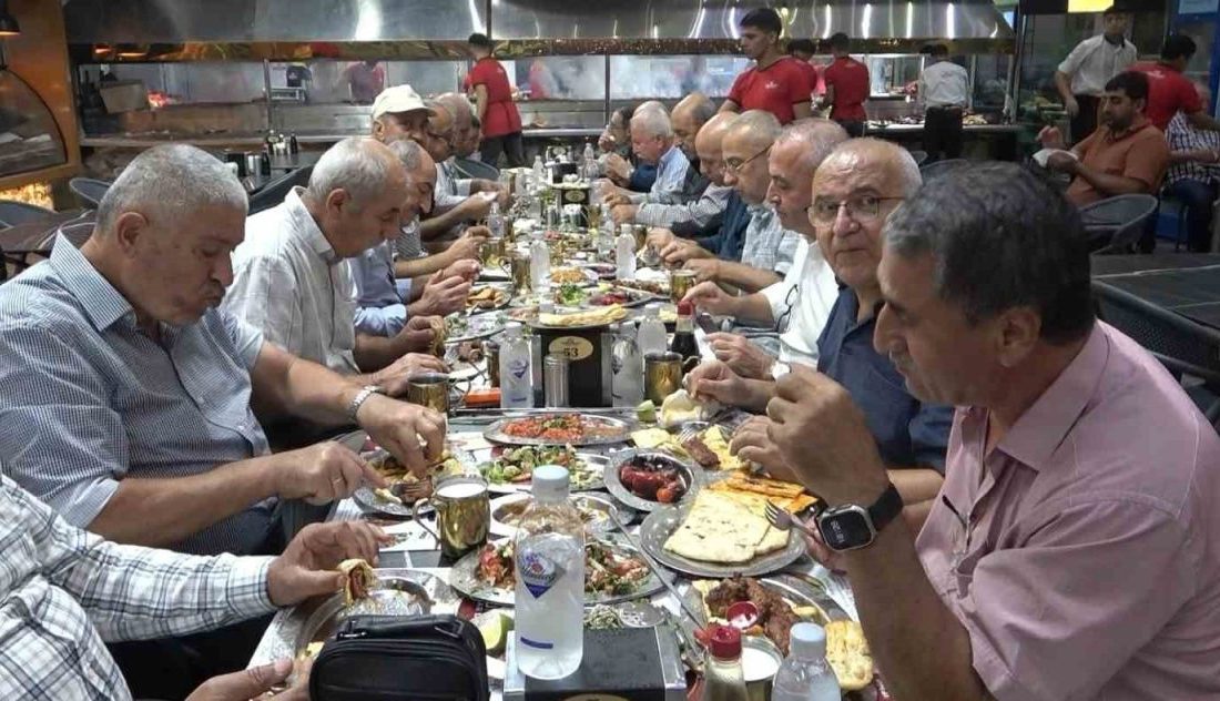 Diyarbakır’ın Kayapınar ilçesinde 45 yıl önce vatani görevini yapan silah
