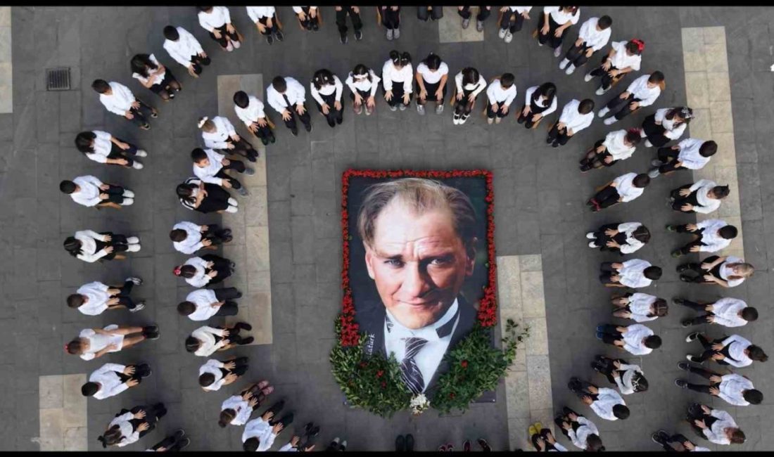 Diyarbakır Final Okulları tarafından “Cumhuriyet her nesilde yeniden filizlenir” temasıyla