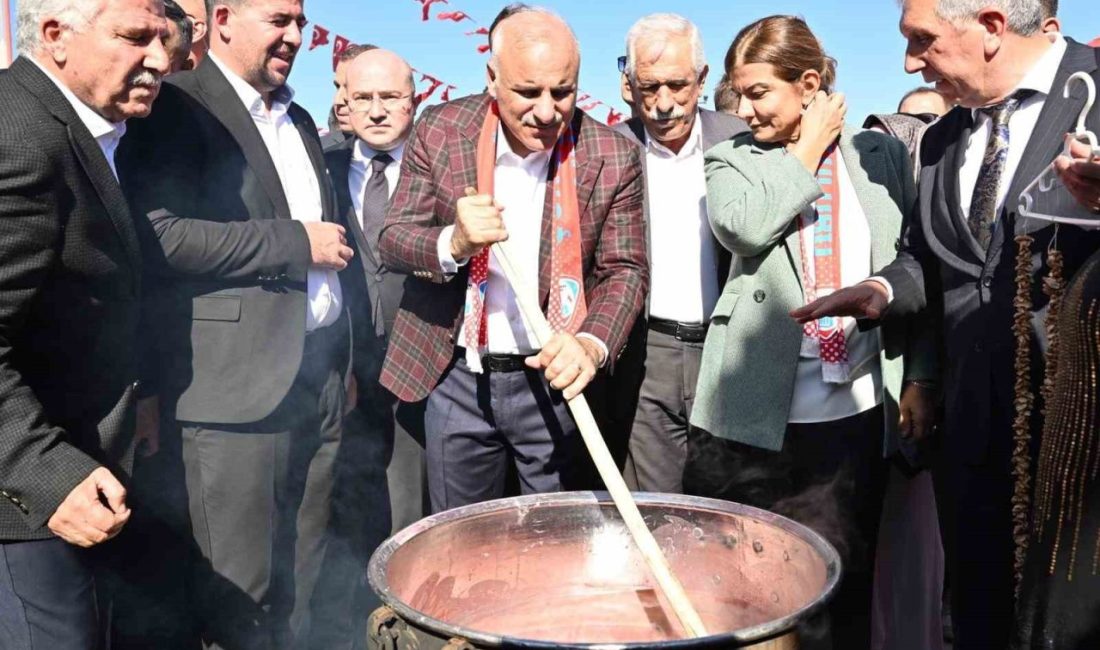 Diyarbakır’ın Çüngüş ilçesinde “Kral Yolu Yürüyüşü, Bağ Bozumu ve Nar
