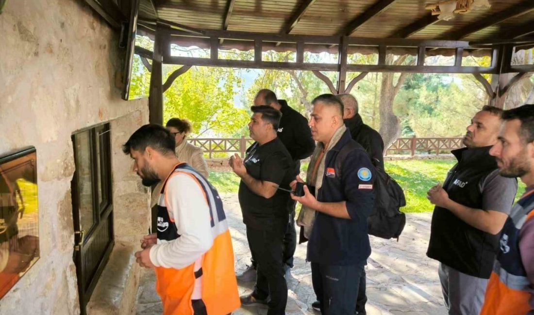Diyarbakır’dan giden AFAD ekibi, Gazze’de faaliyetlerde bulunacak Cumhurbaşkanı Recep Tayyip Erdoğan’ın talimatıyla, aralarında Diyarbakır’dan da yola çıkan