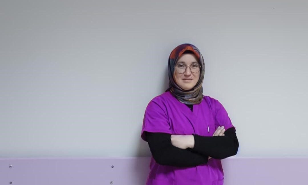 Menopozun bir hastalık değil kadın yaşamının doğal bir evresi olduğunu