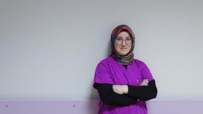 Menopozun bir hastalık değil kadın yaşamının doğal bir evresi olduğunu