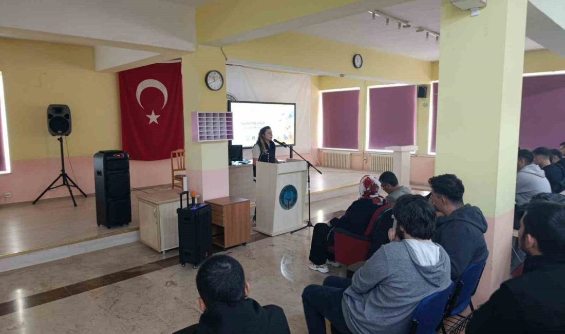 Balıkesir İl Emniyet Müdürlüğü tarafından Edremit Meslek Yüksekokulu öğrencilerine yönelik