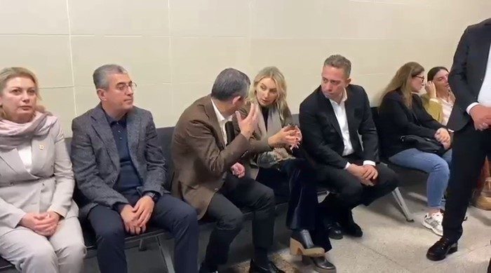 İstanbul Büyükşehir Belediye Başkanlığı görevinden uzaklaştırılarak tutuklanan Ekrem İmamoğlu ’casusluk’