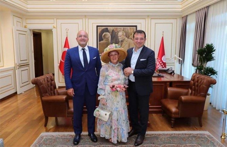 İstanbul Büyükşehir Belediye Başkanlığı görevinden uzaklaştırılarak tutuklanan Ekrem İmamoğlu’nun ’casusluk’