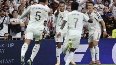 İspanya La Liga’nın 10. haftasında Real Madrid, sahasında karşılaştığı Barcelona’yı