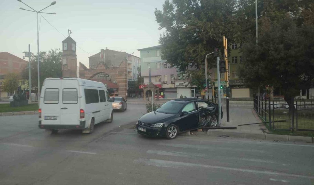 Elazığ’da trafik kazası: 1 yaralı Elazığ’ın Kovancılar ilçesinde sabah saatlerinde meydana gelen trafik kazasında 1