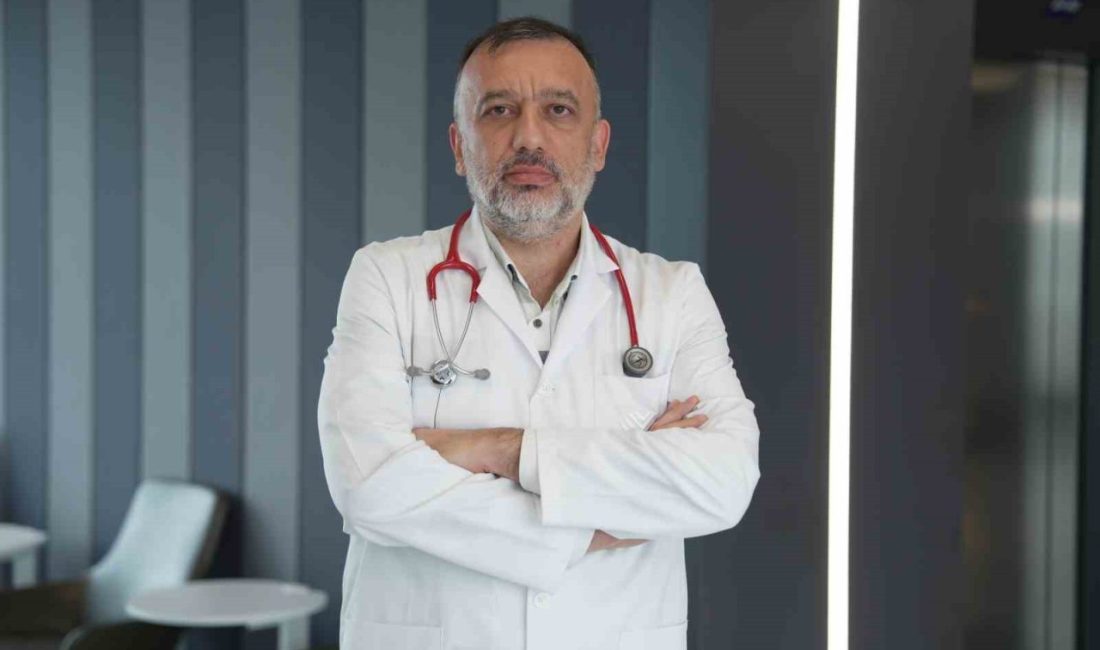 Elektronik sigaranın gençler için sinsi bir tehlike olduğunu belirten Prof.