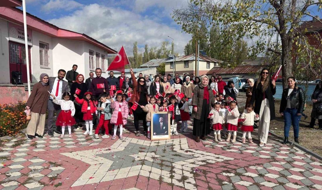 Ağrı’nın Eleşkirt ilçesi 16 Nisan Anaokulu öğrencileri velilerinde katılımıyla 29