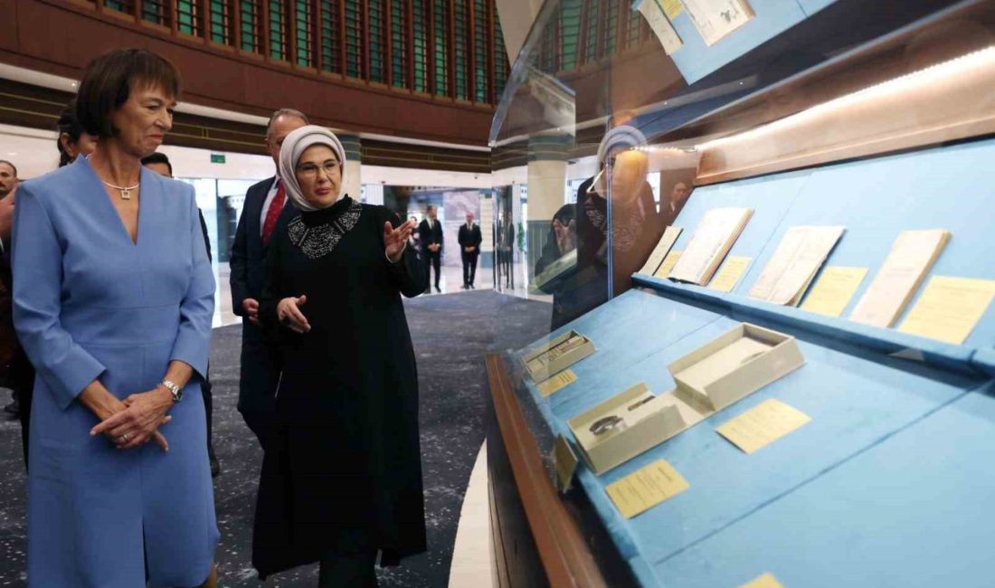 Cumhurbaşkanı Recep Tayyip Erdoğan’ın eşi Emine Erdoğan, Türkiye’ye resmi ziyaret