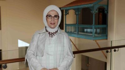 Cumhurbaşkanı Recep Tayyip Erdoğan’ın eşi Emine Erdoğan, Umman’daki Ulusal Müze’ye