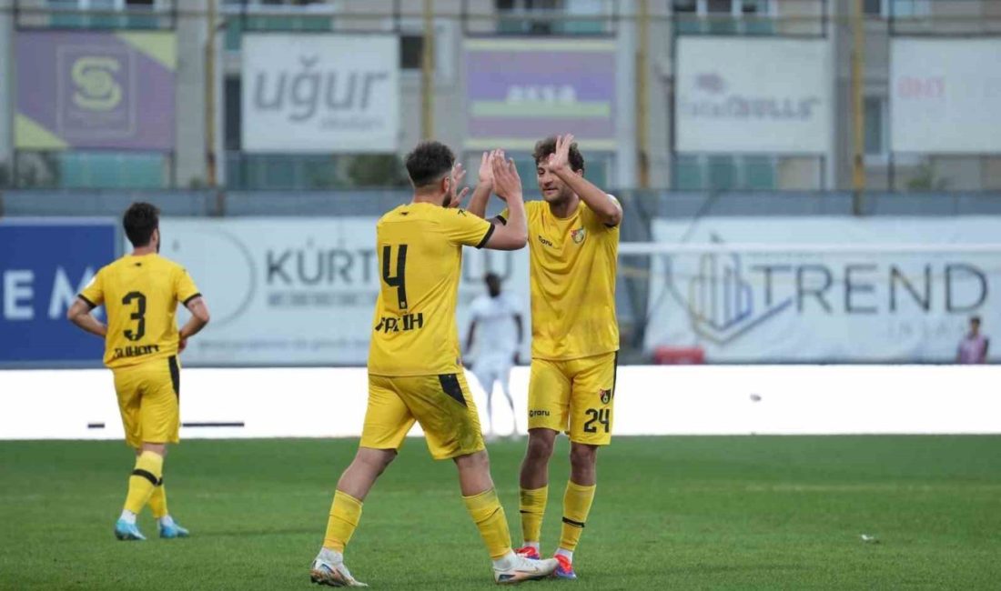 İstanbulspor’un savunma oyuncusu Emrecan Uzunhan, Bandırmaspor maçında kaydettiği gol ile