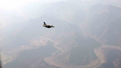 Cumhurbaşkanı Recep Tayyip Erdoğan, Katar’ın ardından Umman’a geçerken Maskat Havaalanına