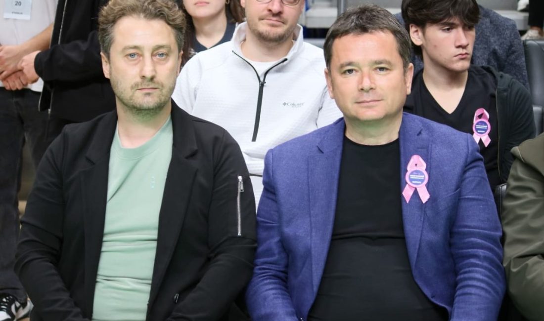 Osmangazi Belediye Başkanı Erkan Aydın, Bursaspor Basketbol’un sezonun ilk iç