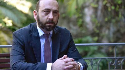Ermenistan Dışişleri Bakanı Ararat Mirzoyan açıklamasında, “Türkiye ile liderler, dışişleri