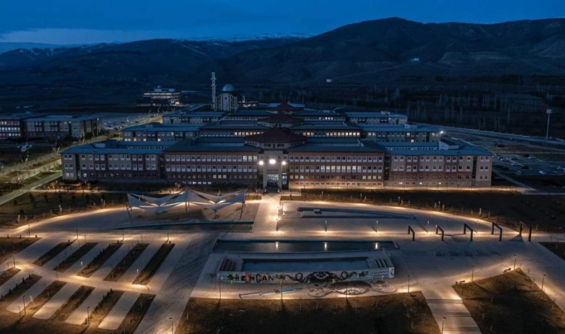 Erzincan Binali Yıldırım Üniversitesi 9 sıra gerileyerek 90. sırada yer aldı University Ranking by Academic Performance (URAP) 2025-2026 Türkiye Üniversite Sıralaması