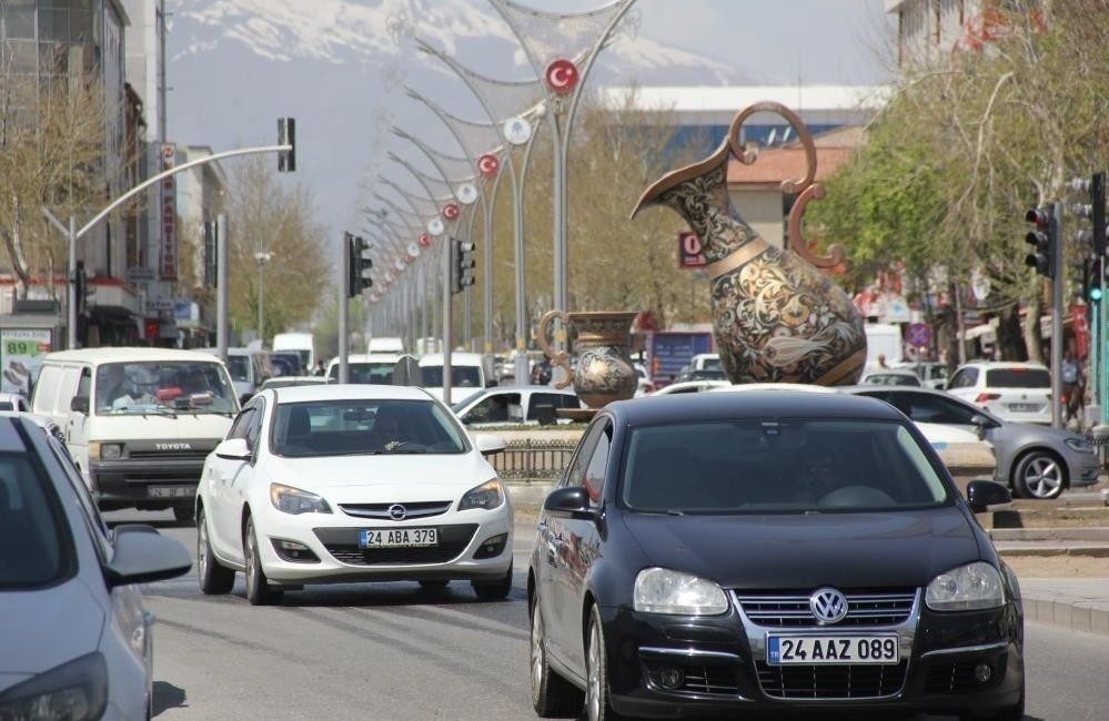 Erzincan’da eylül ayı itibariyle trafiğe kayıtlı araç sayısı 82 bin