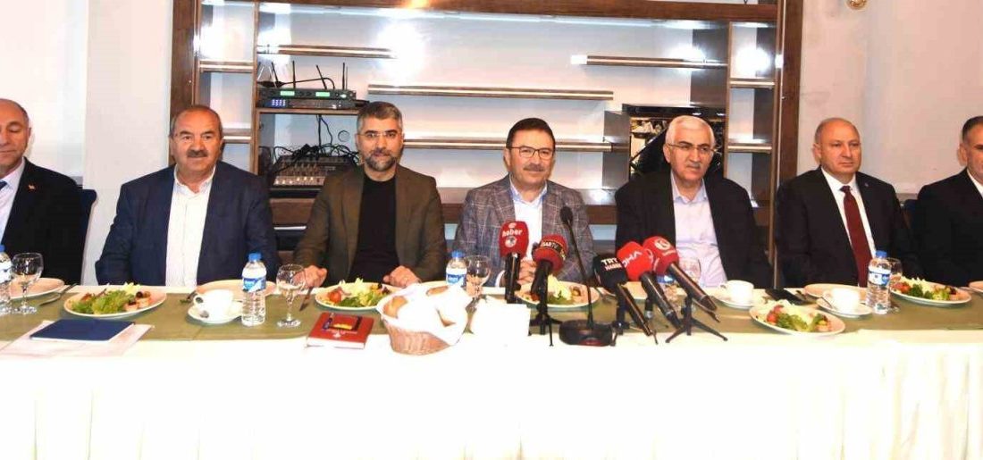 Erzurum’a komando tugayı geliyor İçişleri eski Bakanı ve AK Parti Erzurum Milletvekili Selami Altınok,