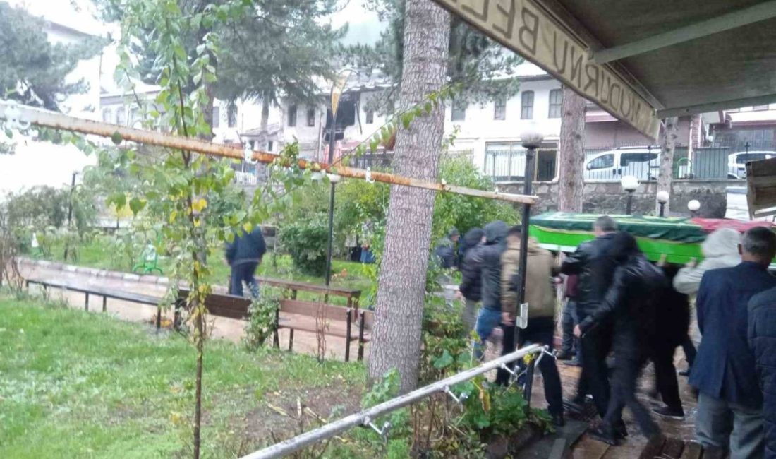 Bolu’da eşi tarafından tüfekle vurularak öldürülen 3 çocuk annesi Hilal