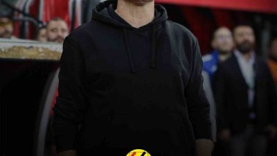 Eskişehirspor, teknik direktör Serdar Göçerler ile yolları ayırdıklarını açıkladı. Türkiye