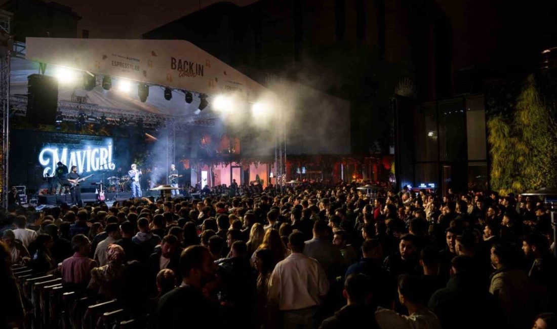 Espressolab, Back in Town etkinliğiyle müzik ve kahveyi sonbahar ruhuyla