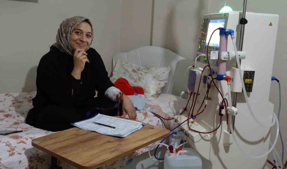 Rize’de 27 yaşındaki diyaliz hastası Edagül Genç, kendi diyalizini 15