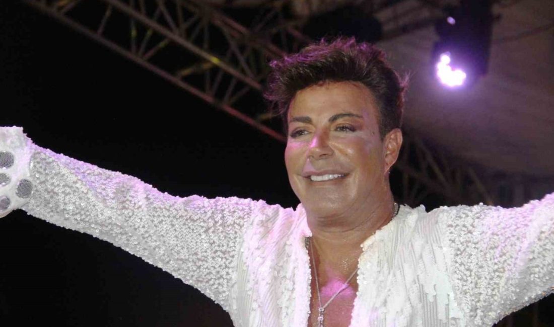 Evinde kalbi duran, sağlık ekiplerinin müdahalesi sonrası kalbi yeniden çalıştırılarak