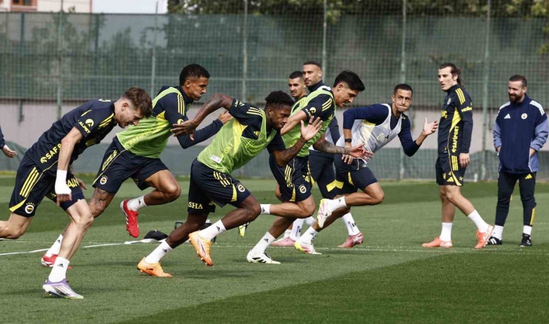 Fenerbahçe, Trendyol Süper Lig’de yarın deplasmanda Samsunspor ile oynayacağı maçın