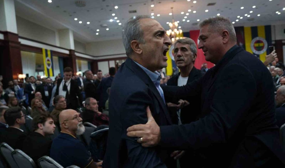 Fenerbahçe Yüksek Divan Kurulu Toplantısı’nda gerginlik Fenerbahçe Yüksek Divan Kurulu Toplantısı’nda üyeler arasında gerginlik yaşandı. Fenerbahçe