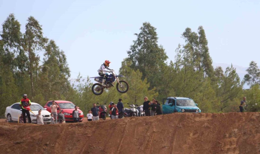 Fethiye’de motokros heyecanı Fethiye’de 7 yıl sonra düzenlenen Türkiye Motokros Şampiyonası’nın 5. ayak