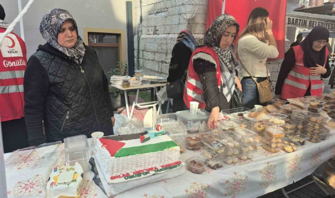 Filistin temalı pasta 6 bin TL’ye satıldı Bartın’da Gazze’ye destek için gerçekleştirilen etkinlikte Filistin ve Sumud Filosu