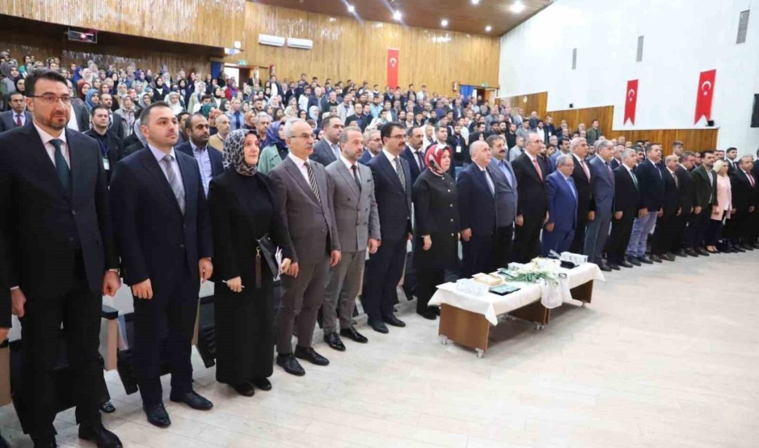 Elazığ Fırat Üniversitesinde Türkiye Maarif Modeli kapsamında ‘Din Öğretimi Çalıştayı-4’