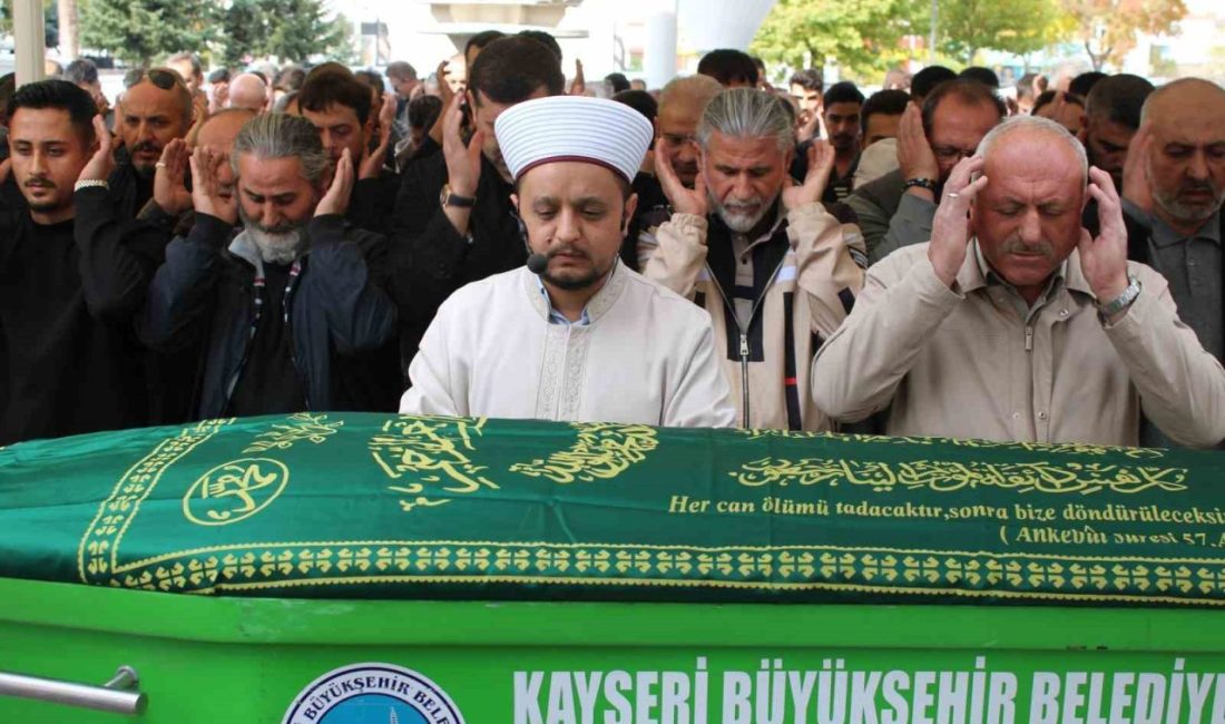 Kayseri’de Gazeteci Azim Deniz’in babası Yavuz Deniz hayatını kaybetti. 78