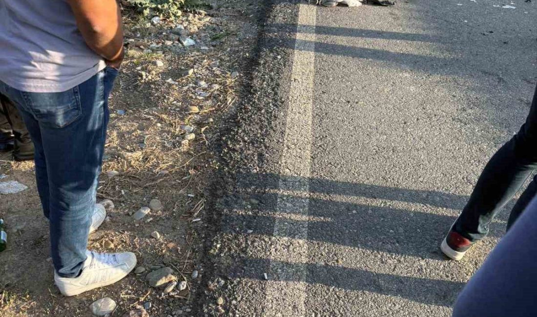 Gazipaşa’da motosikletle otomobil çarpıştı: 1 yaralı Antalya’nın Gazipaşa ilçesinde otomobille çarpışan motosikletin sürücüsü yaralandı. Kaza, Koru