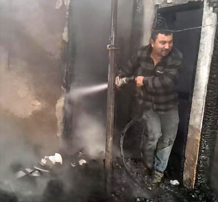 Giresun’un Bulancak ilçesine bağlı Aydındere beldesinde sağanak sırasında bir cami