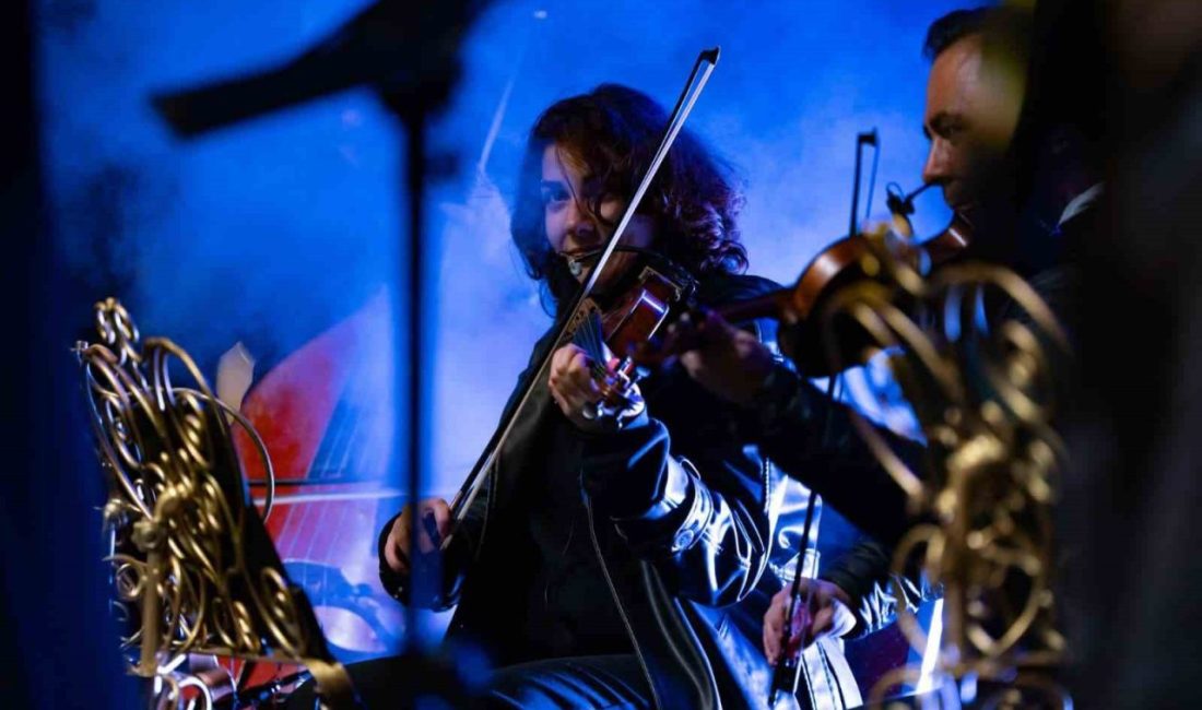 Gölbaşı’nda Cumhuriyet’in ilanının 102’nci yıl dönümü düzenlenen etkinliklerle kutlandı. 29