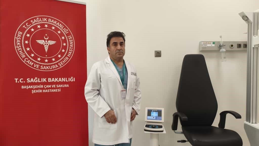 Eğitim süreci, çocukların bilgi edinme, eleştirel düşünme ve problem çözme