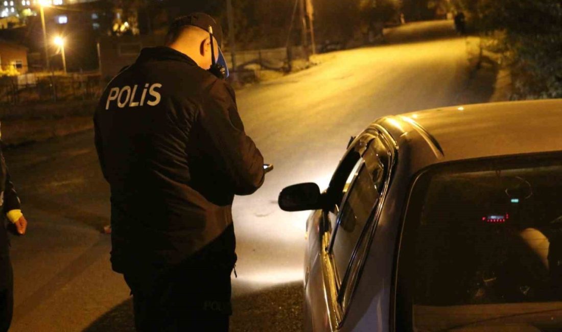 Hakkari Emniyet Müdürlüğü ekipleri, kent genelinde huzur ve güvenliğin sağlanması